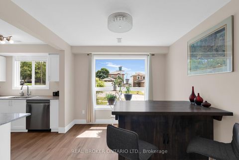 Photo 8 at 50 Browning Trail, Letitia Heights, Barrie