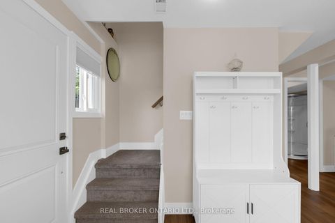 Photo 17 at 50 Browning Trail, Letitia Heights, Barrie