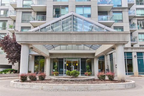 Photo 1 at 501 - 21 Hillcrest Avenue, Willowdale East, Toronto