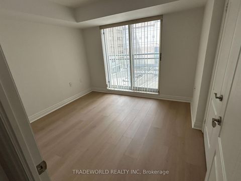 Photo 4 at 501 - 21 Hillcrest Avenue, Willowdale East, Toronto