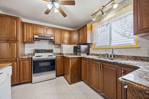 Photo 9 at 46 Earswick Drive, Guildwood, Toronto
