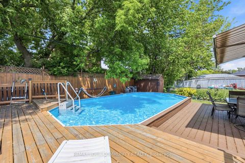 Photo 27 at 46 Earswick Drive, Guildwood, Toronto