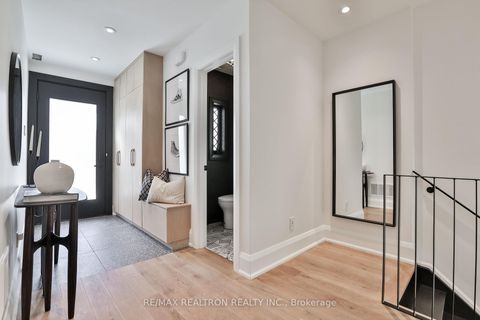 Photo 3 at 46 Gloucester Grove, Cedarvale, Toronto
