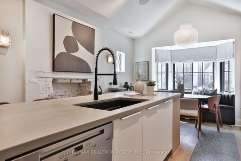 Photo 9 at 46 Gloucester Grove, Cedarvale, Toronto