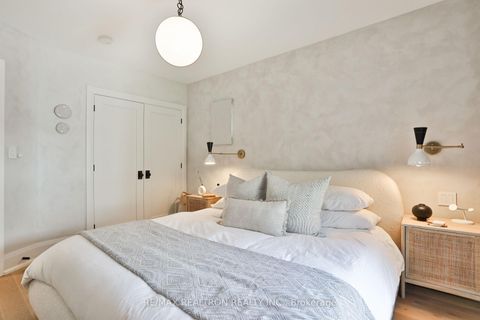Photo 17 at 46 Gloucester Grove, Cedarvale, Toronto