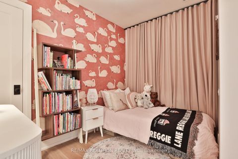 Photo 24 at 46 Gloucester Grove, Cedarvale, Toronto