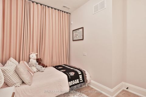 Photo 25 at 46 Gloucester Grove, Cedarvale, Toronto