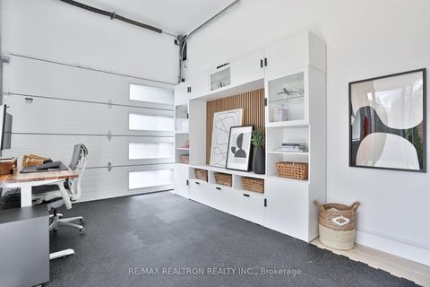 Photo 34 at 46 Gloucester Grove, Cedarvale, Toronto
