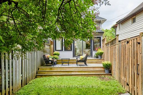Photo 1 at 91 Eighth Street, New Toronto, Toronto