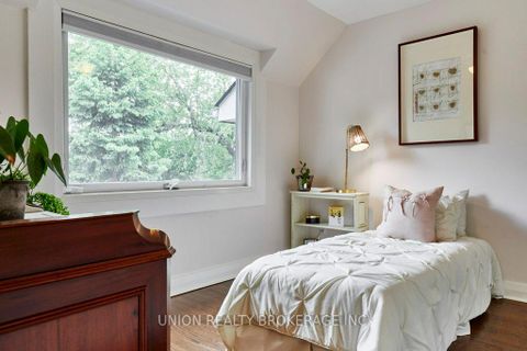 Photo 26 at 91 Eighth Street, New Toronto, Toronto