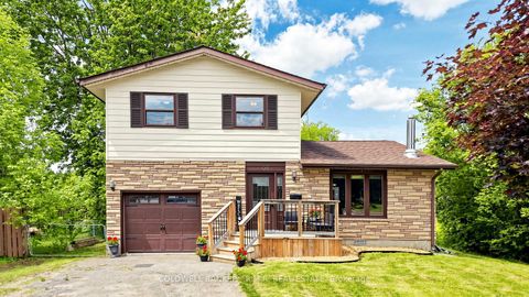Photo 4 at 98 Metro Road S, Keswick North, Georgina