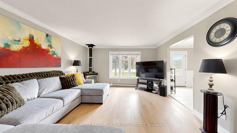 Photo 9 at 98 Metro Road S, Keswick North, Georgina