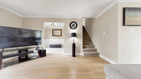 Photo 14 at 98 Metro Road S, Keswick North, Georgina