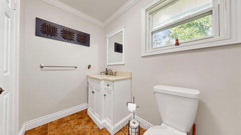 Photo 42 at 98 Metro Road S, Keswick North, Georgina
