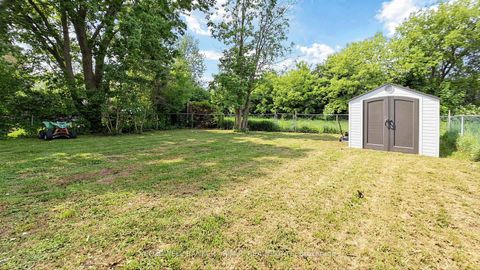Photo 45 at 98 Metro Road S, Keswick North, Georgina