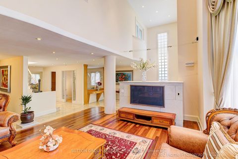 Photo 5 at 215 Olive Avenue S, Willowdale East, Toronto