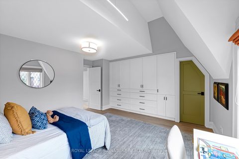 Photo 19 at 46 Esgore Drive, Nortown, Toronto
