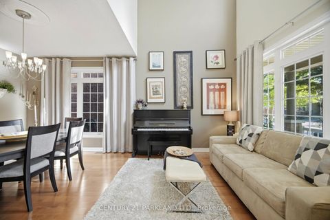 Photo 5 at 148 Vellore Avenue, Vellore Village, Vaughan