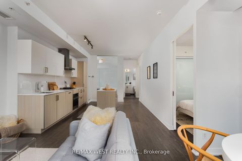Photo 5 at 603 - 36 Howard Park Avenue, Roncesvalles, Toronto