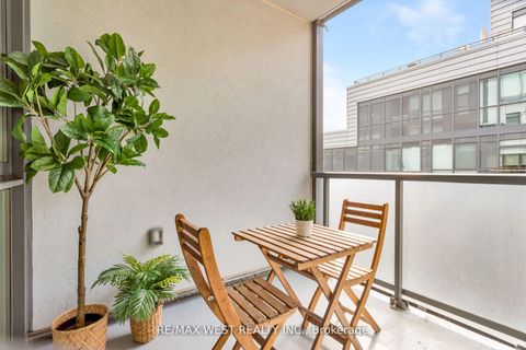 Photo 13 at 603 - 36 Howard Park Avenue, Roncesvalles, Toronto