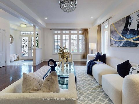 Photo 7 at 1062 Blackhall Crescent, Wyndham, Newmarket