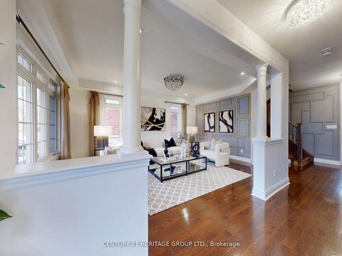 Photo 11 at 1062 Blackhall Crescent, Wyndham, Newmarket