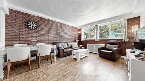 Photo 3 at 263 Oak Park Avenue, Lumsden, Toronto