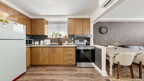 Photo 8 at 263 Oak Park Avenue, Lumsden, Toronto