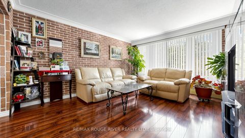 Photo 15 at 263 Oak Park Avenue, Lumsden, Toronto