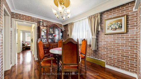 Photo 18 at 263 Oak Park Avenue, Lumsden, Toronto