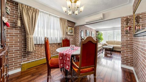Photo 19 at 263 Oak Park Avenue, Lumsden, Toronto