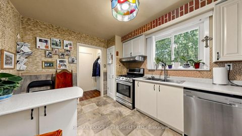 Photo 22 at 263 Oak Park Avenue, Lumsden, Toronto