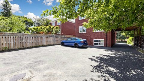 Photo 39 at 263 Oak Park Avenue, Lumsden, Toronto