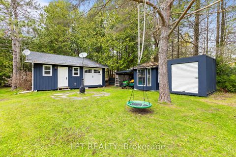 Photo 4 at 26 Vambola Avenue, Baldwin, Georgina