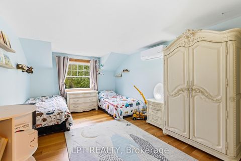 Photo 32 at 26 Vambola Avenue, Baldwin, Georgina