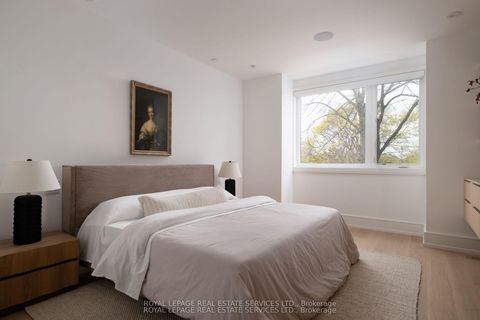 Photo 16 at 237 Bedford Park Avenue, Lawrence Park North, Toronto
