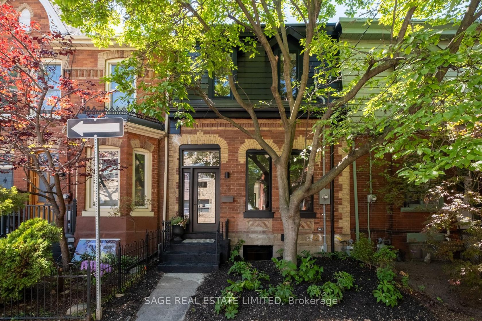 12 Boulton Avenue, South Riverdale, Toronto 