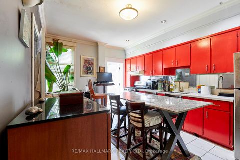 Photo 7 at 837 Gladstone Avenue, Junction, Toronto