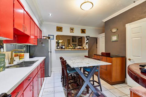 Photo 9 at 837 Gladstone Avenue, Junction, Toronto