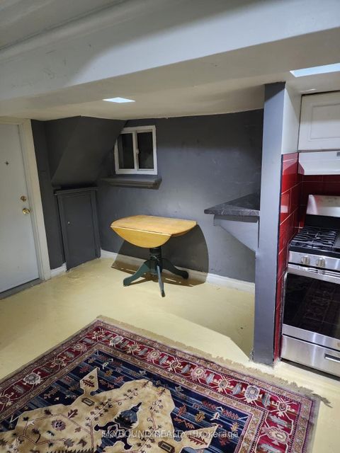 Photo 12 at 837 Gladstone Avenue, Junction, Toronto