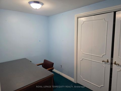 Photo 9 at 519 Henry Street, Downtown Whitby, Whitby