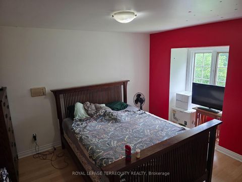 Photo 10 at 519 Henry Street, Downtown Whitby, Whitby
