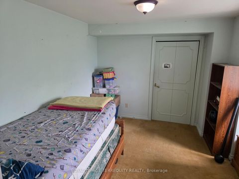 Photo 12 at 519 Henry Street, Downtown Whitby, Whitby