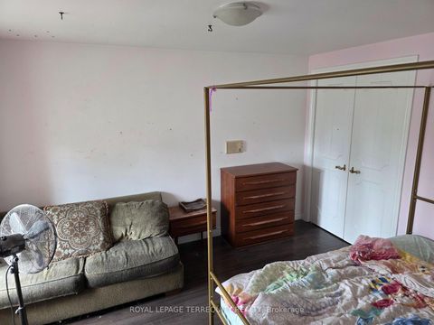 Photo 13 at 519 Henry Street, Downtown Whitby, Whitby