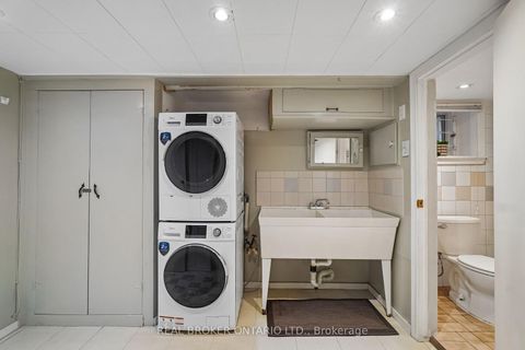 Photo 16 at 450 Armadale Avenue, Bloor West Village, Toronto