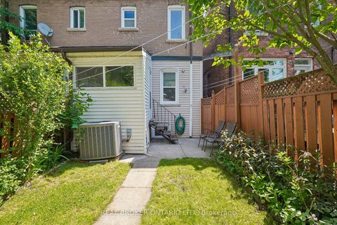 Photo 17 at 450 Armadale Avenue, Bloor West Village, Toronto