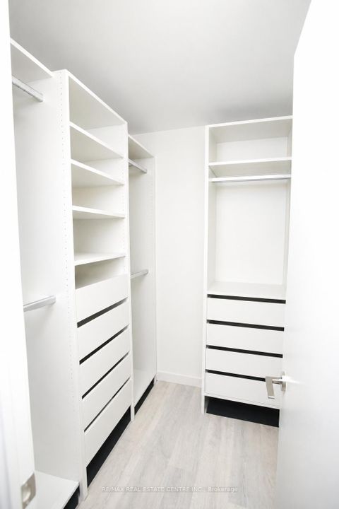 Photo 11 at 519 - 251 Manitoba Street, Mimico, Toronto
