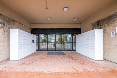 Photo 2 at 902 - 3390 Weston Road, Humbermede, Toronto