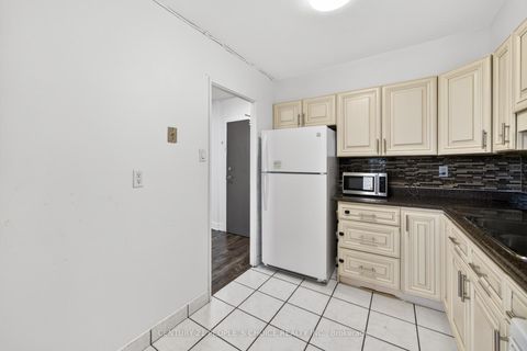 Photo 15 at 902 - 3390 Weston Road, Humbermede, Toronto