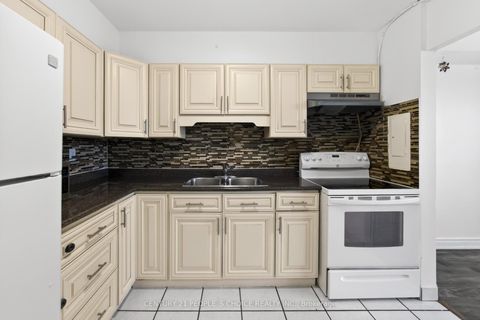 Photo 17 at 902 - 3390 Weston Road, Humbermede, Toronto